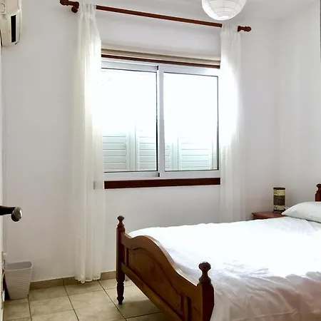 شقة Ambruzzo Beach لارنكا