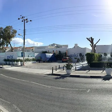 Διαμέρισμα Ambruzzo Beach Λάρνακα